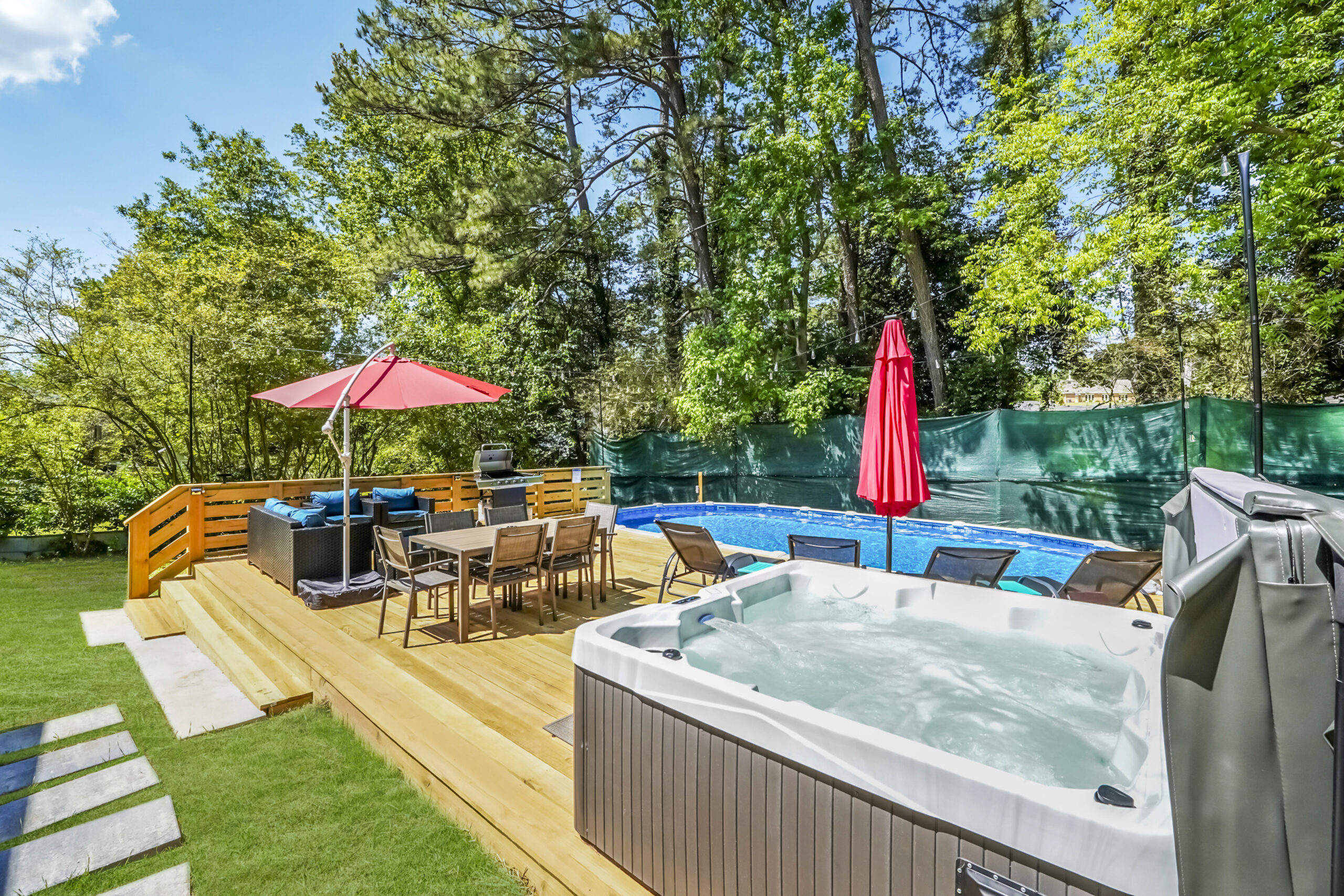 2206 Rolling View Dr Decatur GA